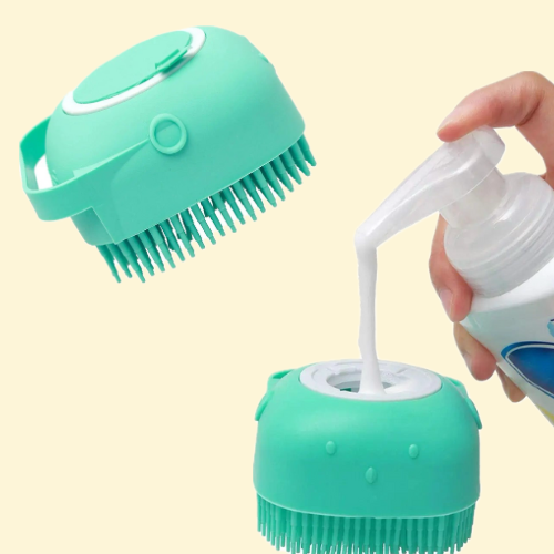 Pet Shampoo Brush